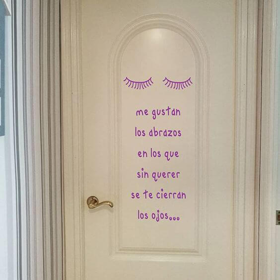Puerta interior con texto poetico 9 ideas para decorar las puertas interiores de tu casa
