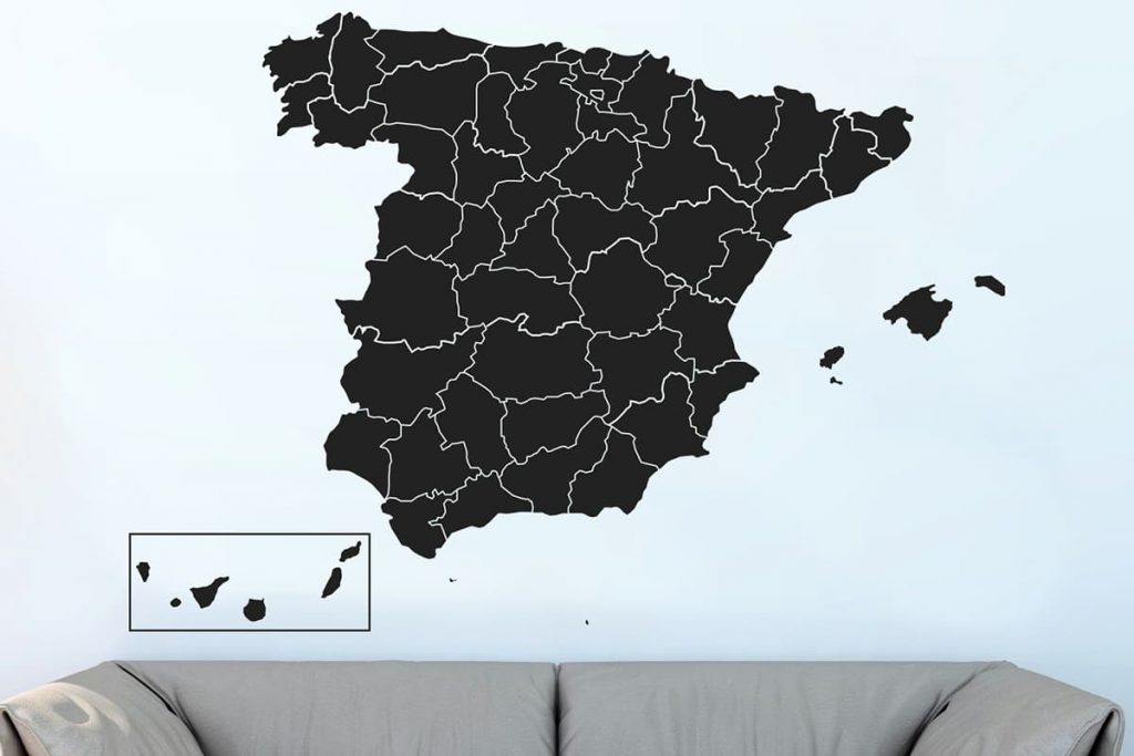 vinilo mapa espana provincias 1024x683 4 consejos para decorar tu casa en verano
